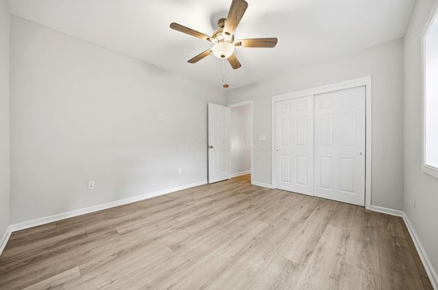 445 Linnville Road SE, Heath, OH 43056