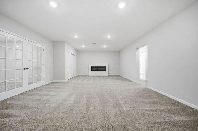 445 Linnville Road SE, Heath, OH 43056