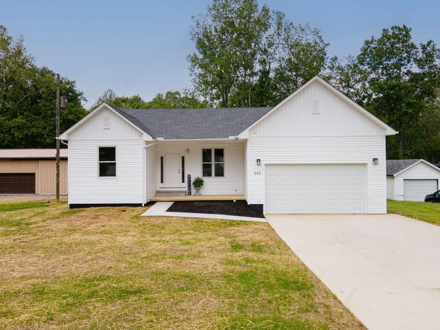 445 Linnville Road SE, Heath, OH 43056