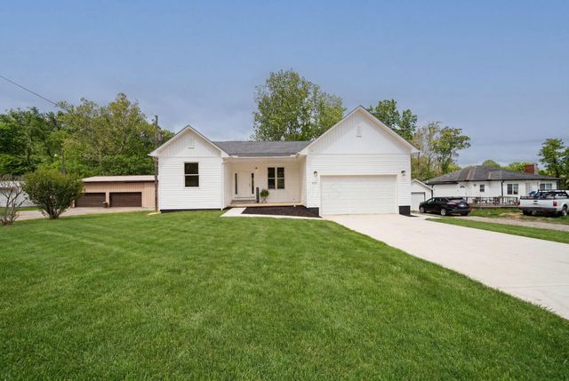 445 Linnville Road SE, Heath, OH 43056