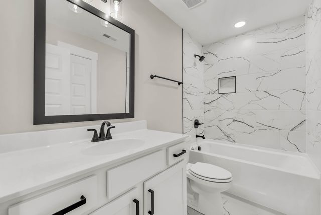 263 Switchgrass Dr, Clarksville, TN 37042