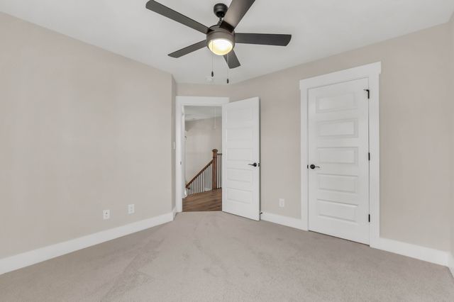 263 Switchgrass Dr, Clarksville, TN 37042