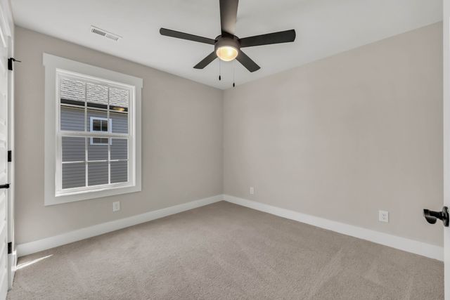 263 Switchgrass Dr, Clarksville, TN 37042