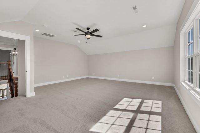 263 Switchgrass Dr, Clarksville, TN 37042