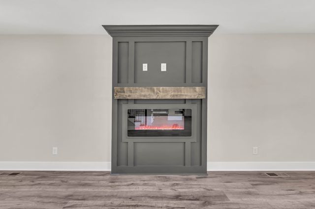 263 Switchgrass Dr, Clarksville, TN 37042