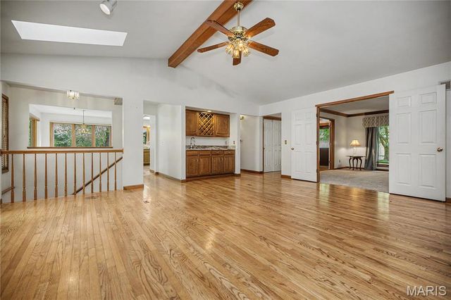 2087 Woodmoor Ridge Drive, St Louis, MO 63011