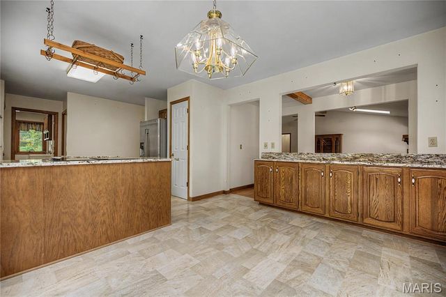 2087 Woodmoor Ridge Drive, St Louis, MO 63011