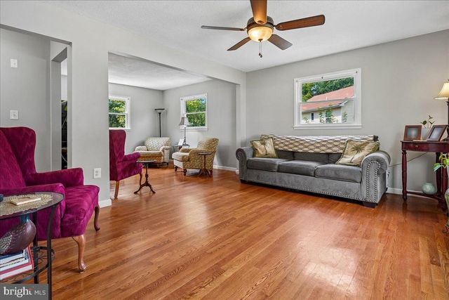 3637 FREEMONT PL, Woodbridge, VA 22193