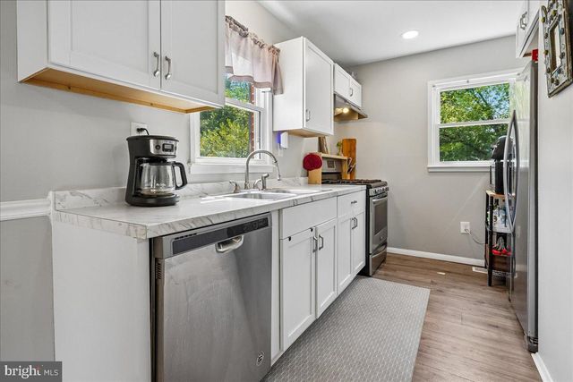 3637 FREEMONT PL, Woodbridge, VA 22193