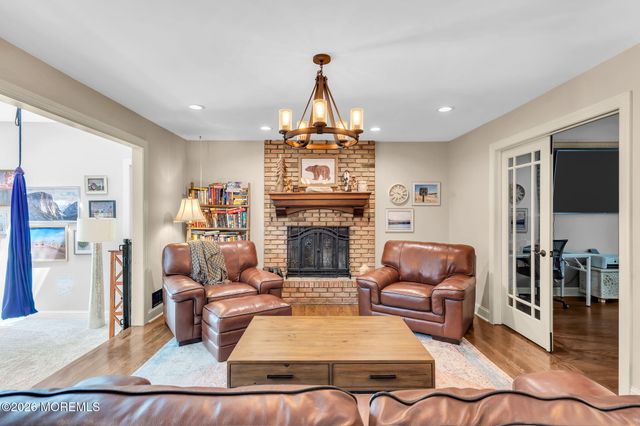 127 Telegraph Hill Road S, Holmdel, NJ 07733