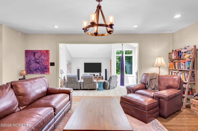 127 Telegraph Hill Road S, Holmdel, NJ 07733