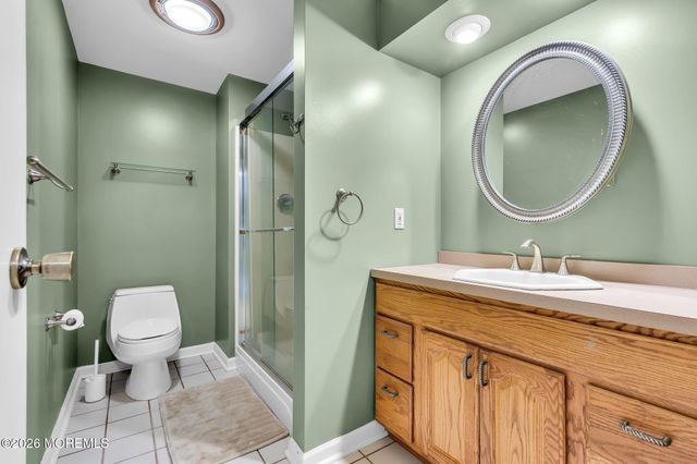127 Telegraph Hill Road S, Holmdel, NJ 07733
