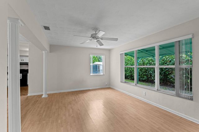 4987 SW 25th Avenue, Dania Beach, FL 33312