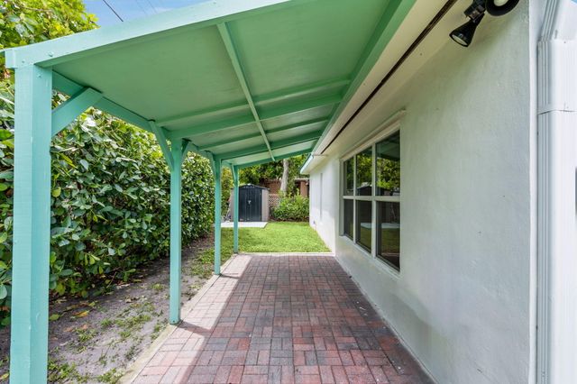 4987 SW 25th Avenue, Dania Beach, FL 33312