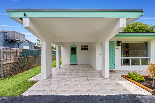 4987 SW 25th Avenue, Dania Beach, FL 33312