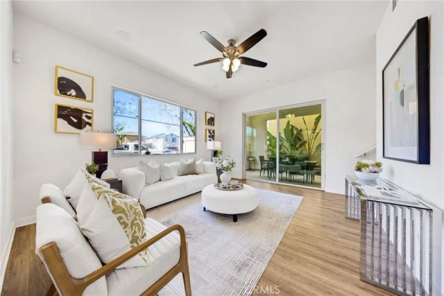 104 Interval, Irvine, CA 92618