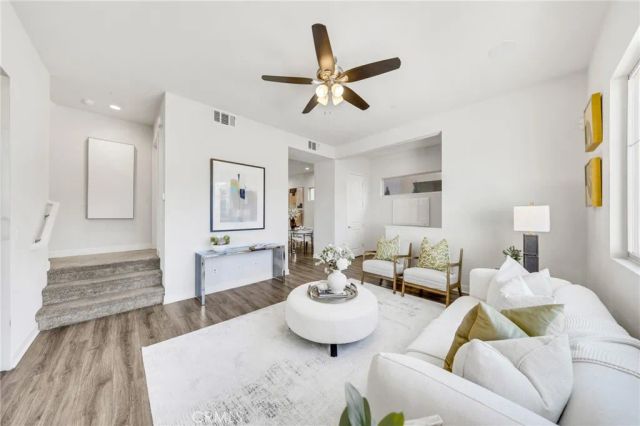 104 Interval, Irvine, CA 92618