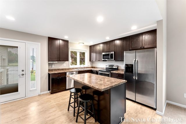 1630 Grevel Court, Muskegon, MI 49444