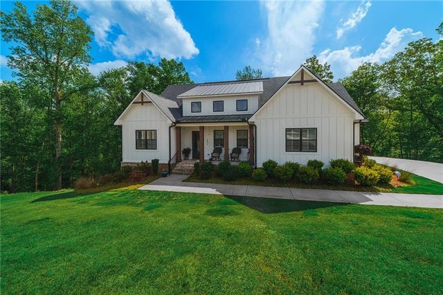 392 London Road, Ball Ground, GA 30107