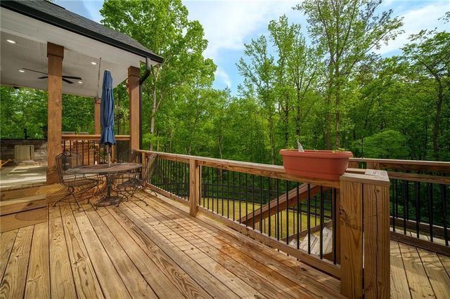 392 London Road, Ball Ground, GA 30107