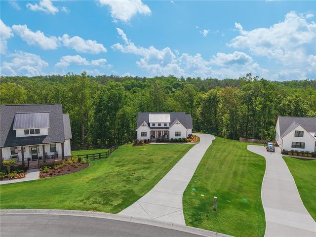 392 London Road, Ball Ground, GA 30107