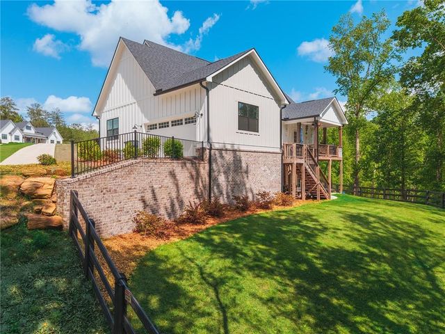 392 London Road, Ball Ground, GA 30107