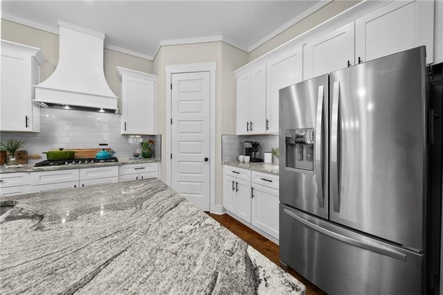 392 London Road, Ball Ground, GA 30107