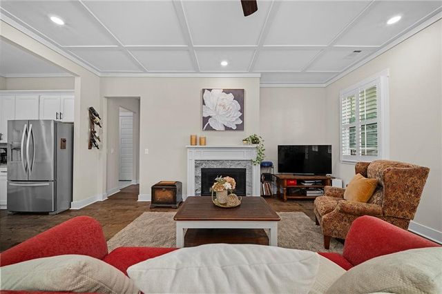 392 London Road, Ball Ground, GA 30107