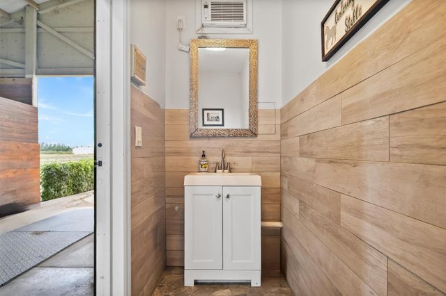 13700 SW Groveside Drive, Stuart, FL 34997