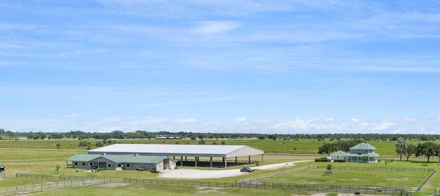 13700 SW Groveside Drive, Stuart, FL 34997