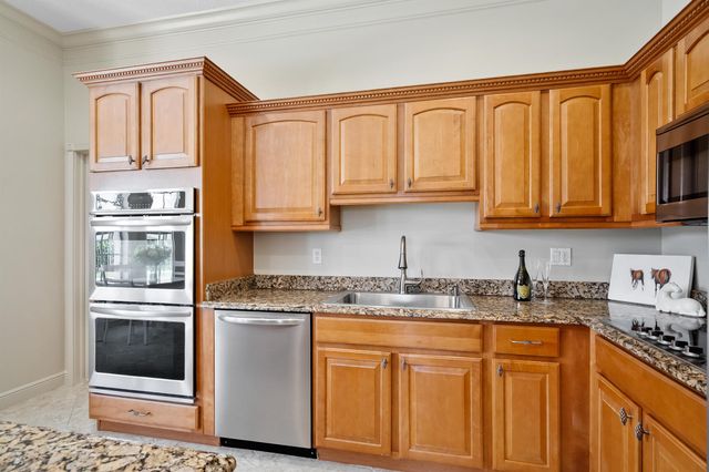 13700 SW Groveside Drive, Stuart, FL 34997