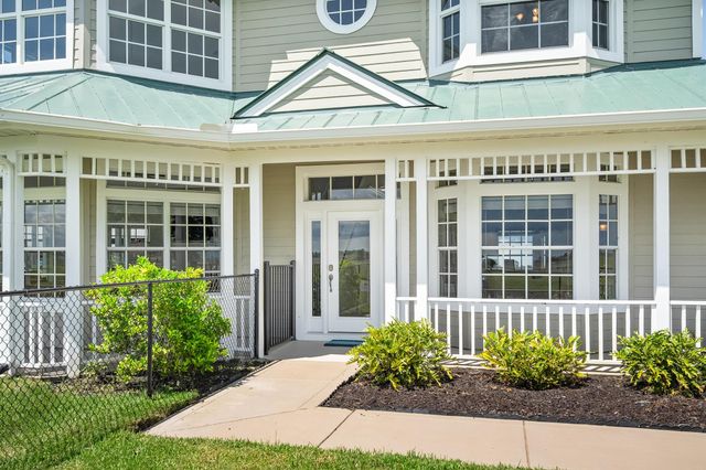 13700 SW Groveside Drive, Stuart, FL 34997