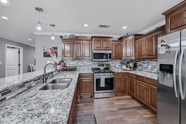 717 S Elm Street, Sherman, TX 75090