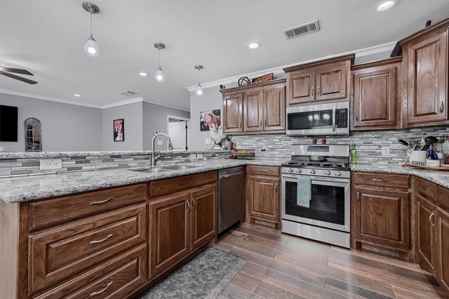 717 S Elm Street, Sherman, TX 75090