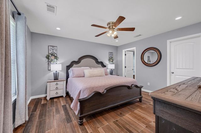 717 S Elm Street, Sherman, TX 75090