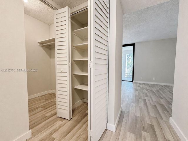 20200 W Country Club Drive PH16, Aventura, FL 33180