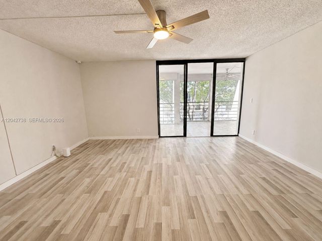 20200 W Country Club Drive PH16, Aventura, FL 33180