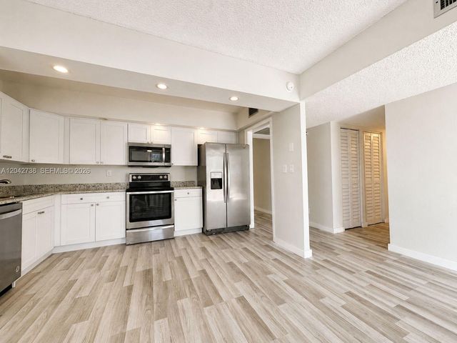 20200 W Country Club Drive PH16, Aventura, FL 33180