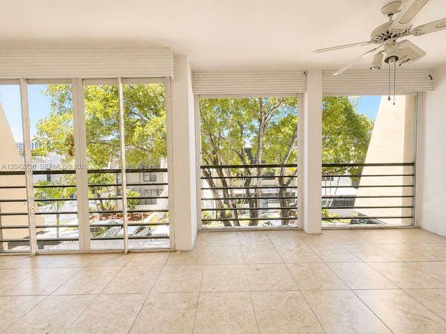 20200 W Country Club Drive PH16, Aventura, FL 33180