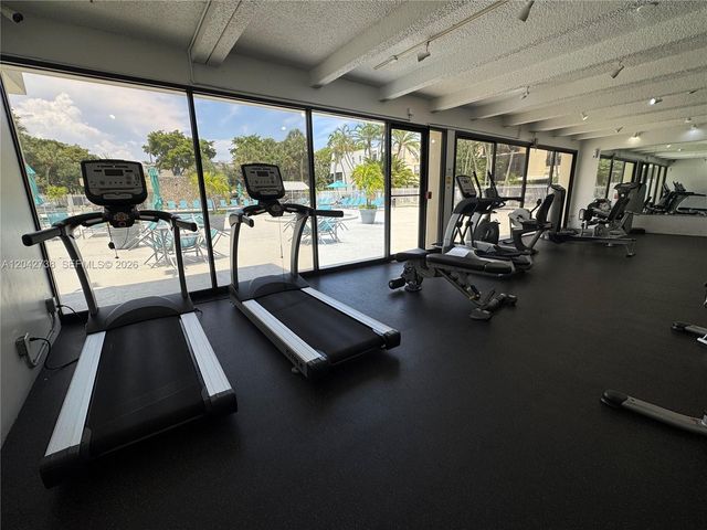 20200 W Country Club Drive PH16, Aventura, FL 33180