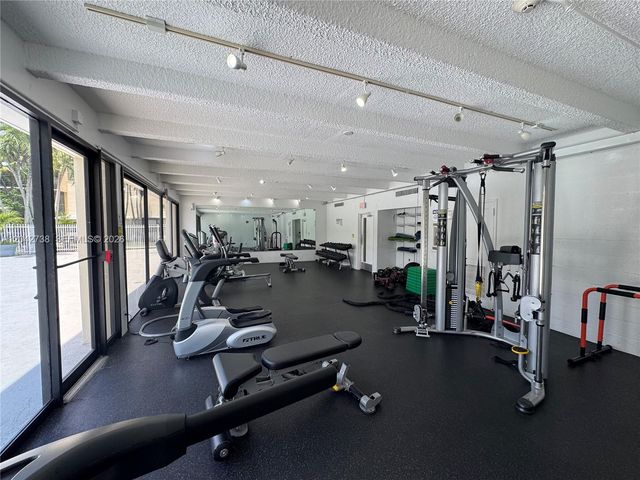 20200 W Country Club Drive PH16, Aventura, FL 33180