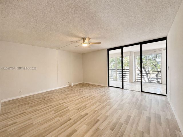 20200 W Country Club Drive PH16, Aventura, FL 33180