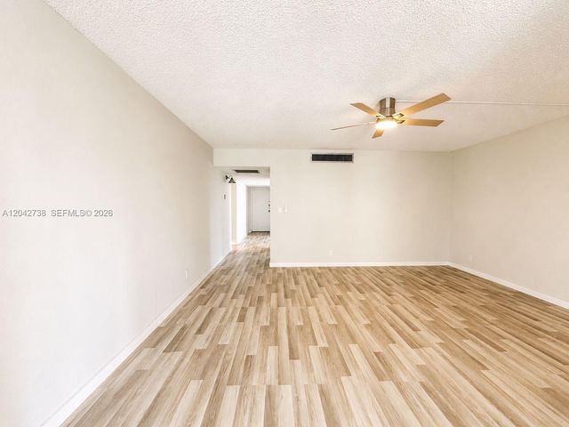 20200 W Country Club Drive PH16, Aventura, FL 33180