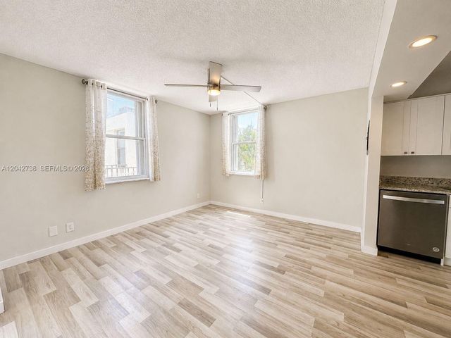20200 W Country Club Drive PH16, Aventura, FL 33180
