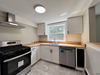 2525 WOODLAND DR B, Charlottesville, VA 22903