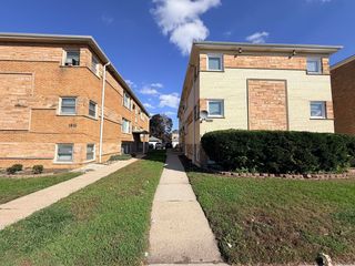 1915 S Harlem Avenue Garden, Berwyn, IL 60402