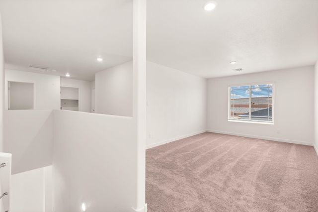 1515 Rawhide Loop NE, Rio Rancho, NM 87144