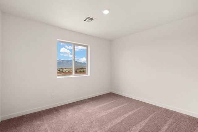 1515 Rawhide Loop NE, Rio Rancho, NM 87144