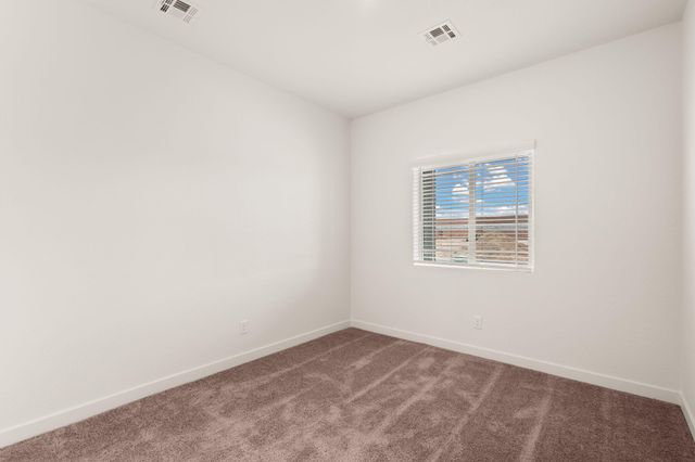 1515 Rawhide Loop NE, Rio Rancho, NM 87144