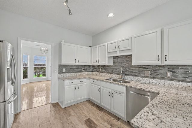 5063 Weatherstone Road, Charleston, SC 29414